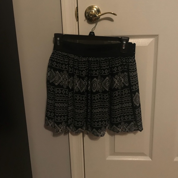 Circle skirt - Picture 2 of 5